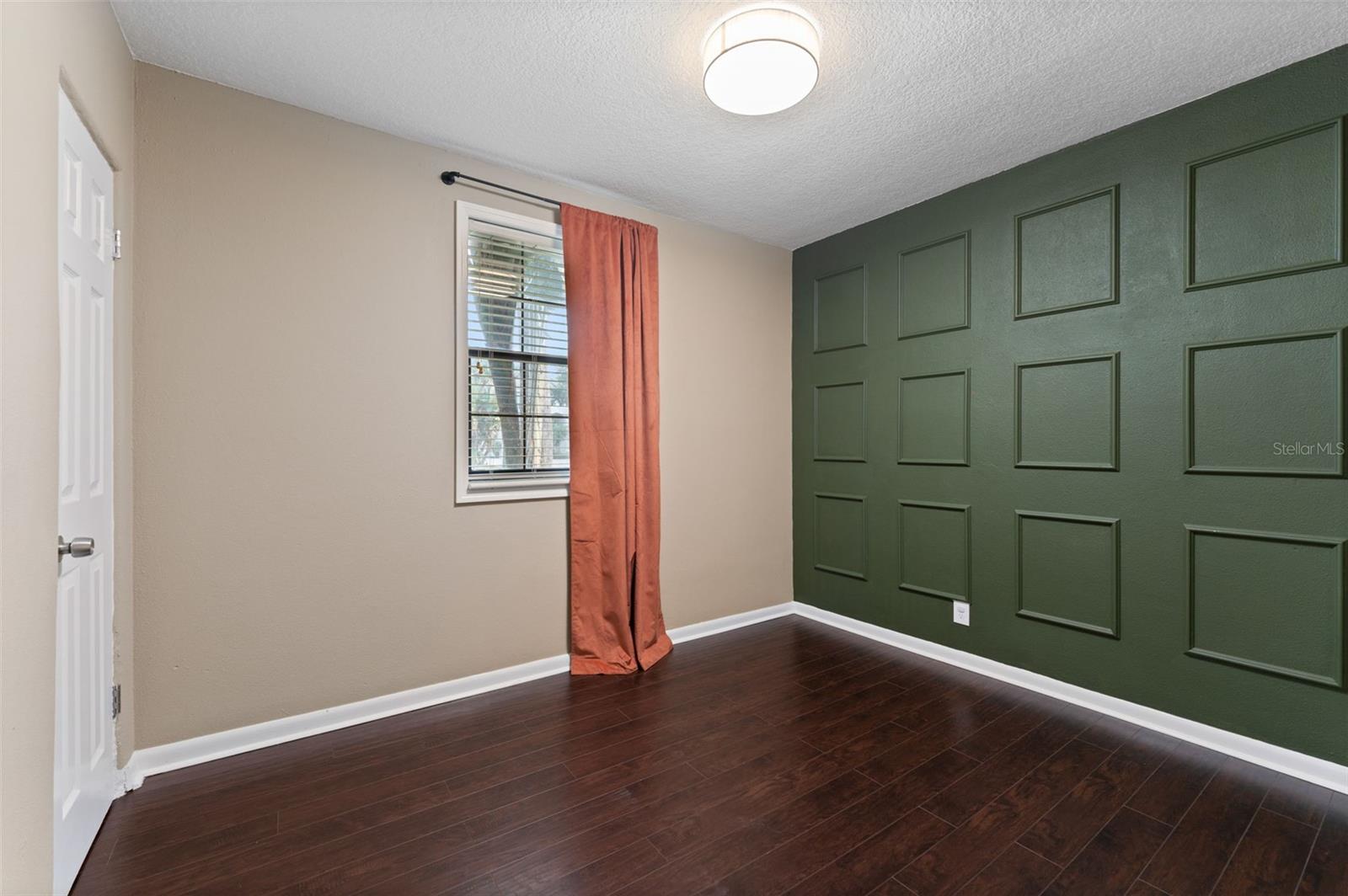 Image 19 of 27 For 4008 Swann Avenue