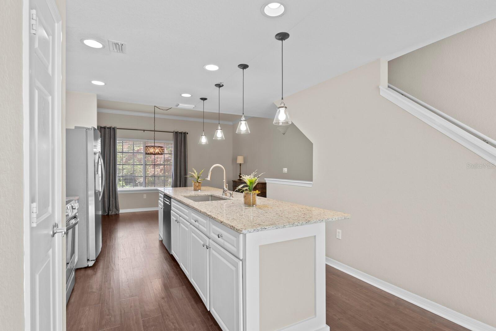 Image 17 of 77 For 9817 Meadow Field Circle 9817