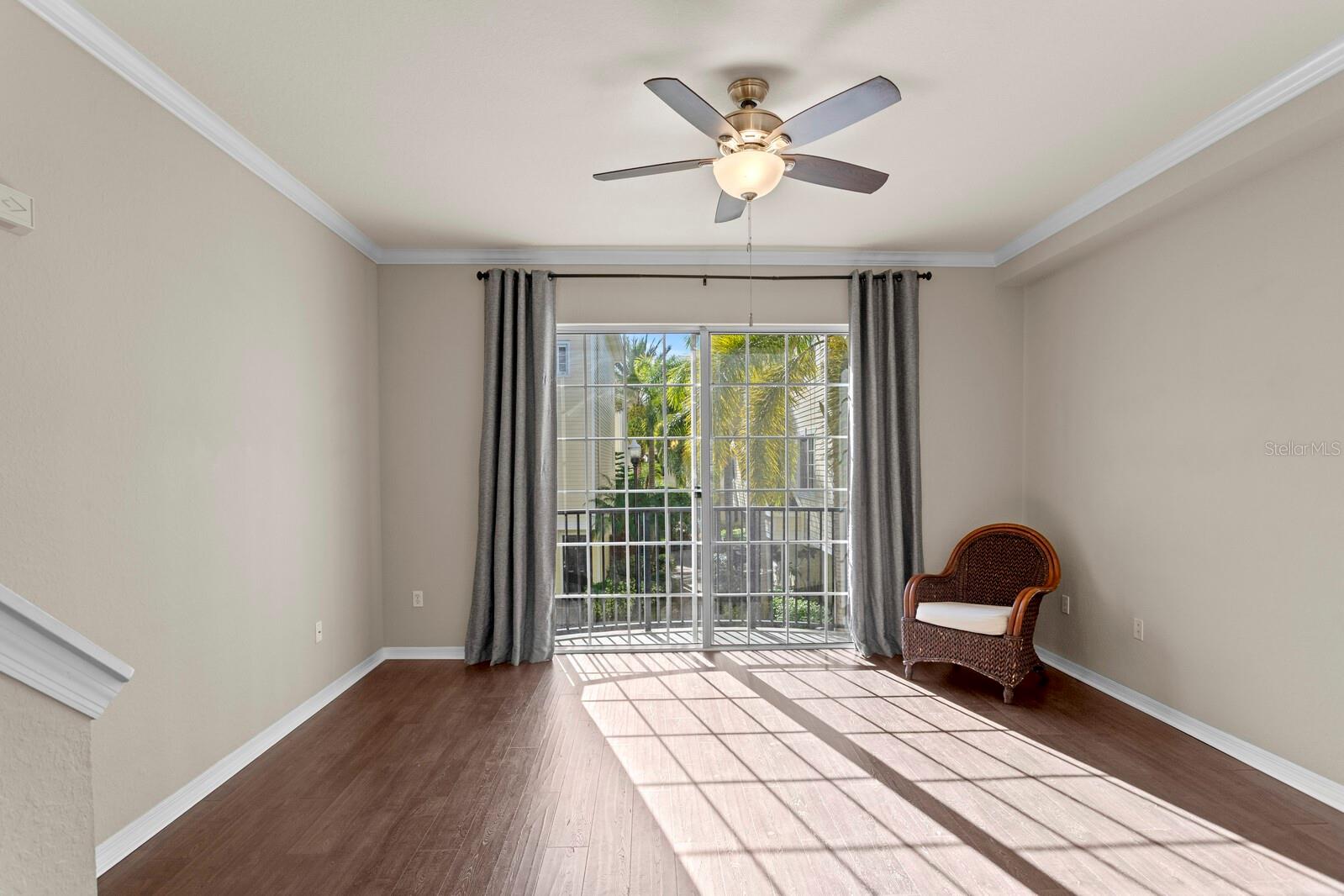 Image 20 of 77 For 9817 Meadow Field Circle 9817