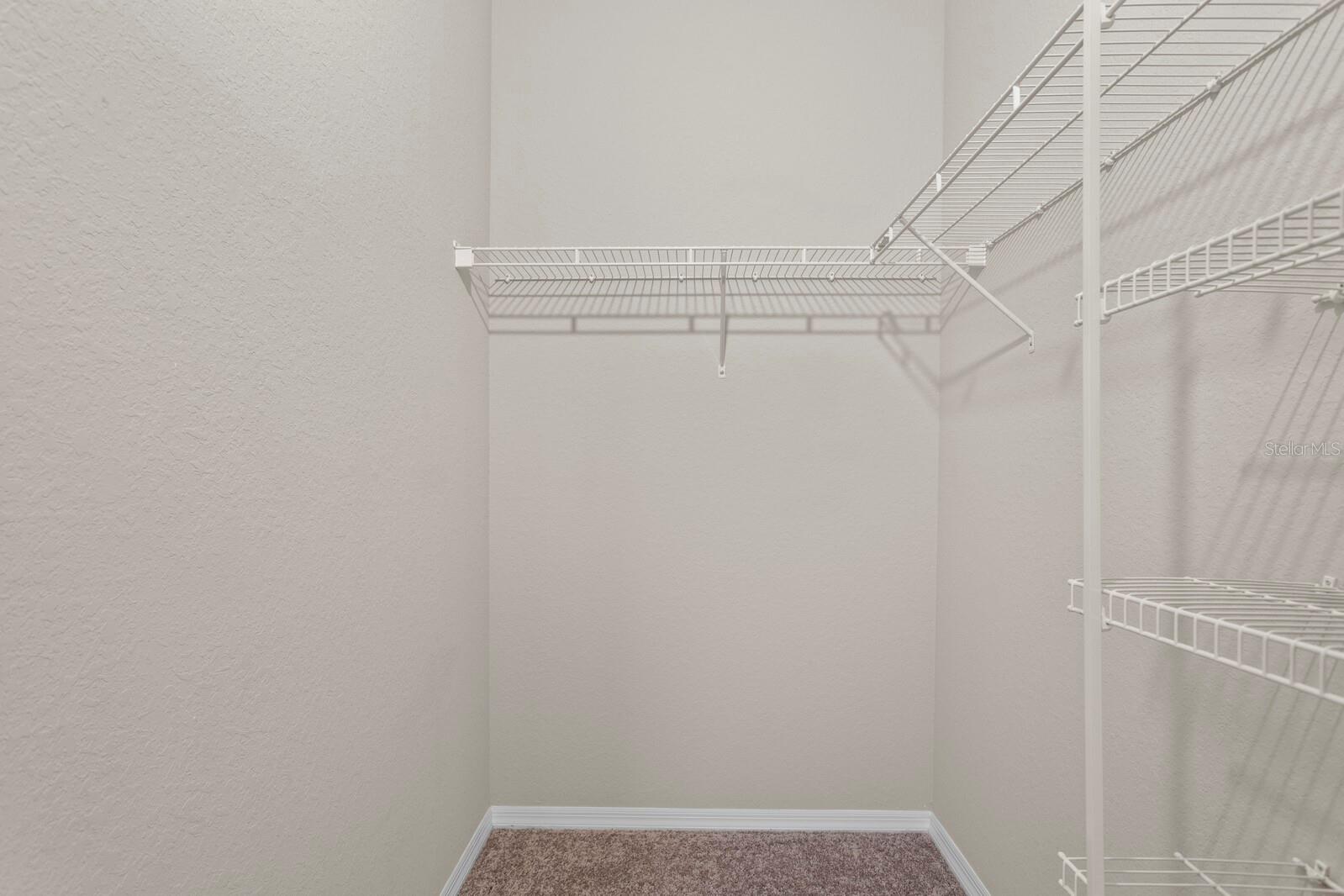 Image 26 of 77 For 9817 Meadow Field Circle 9817