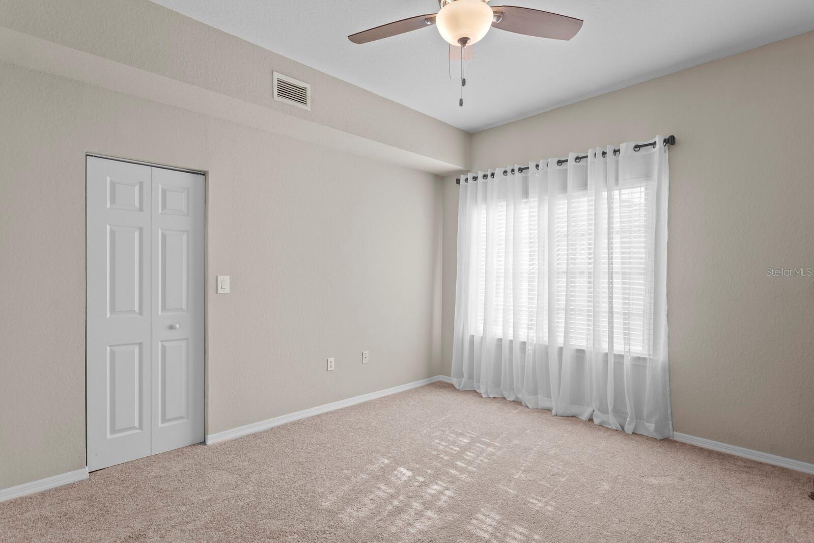 Image 27 of 77 For 9817 Meadow Field Circle 9817