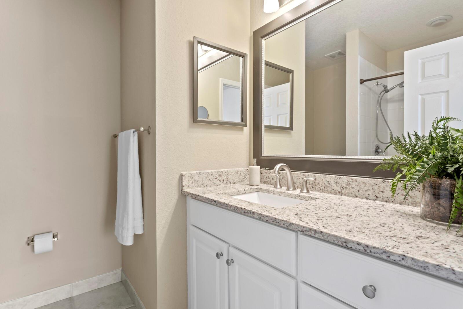 Image 31 of 77 For 9817 Meadow Field Circle 9817