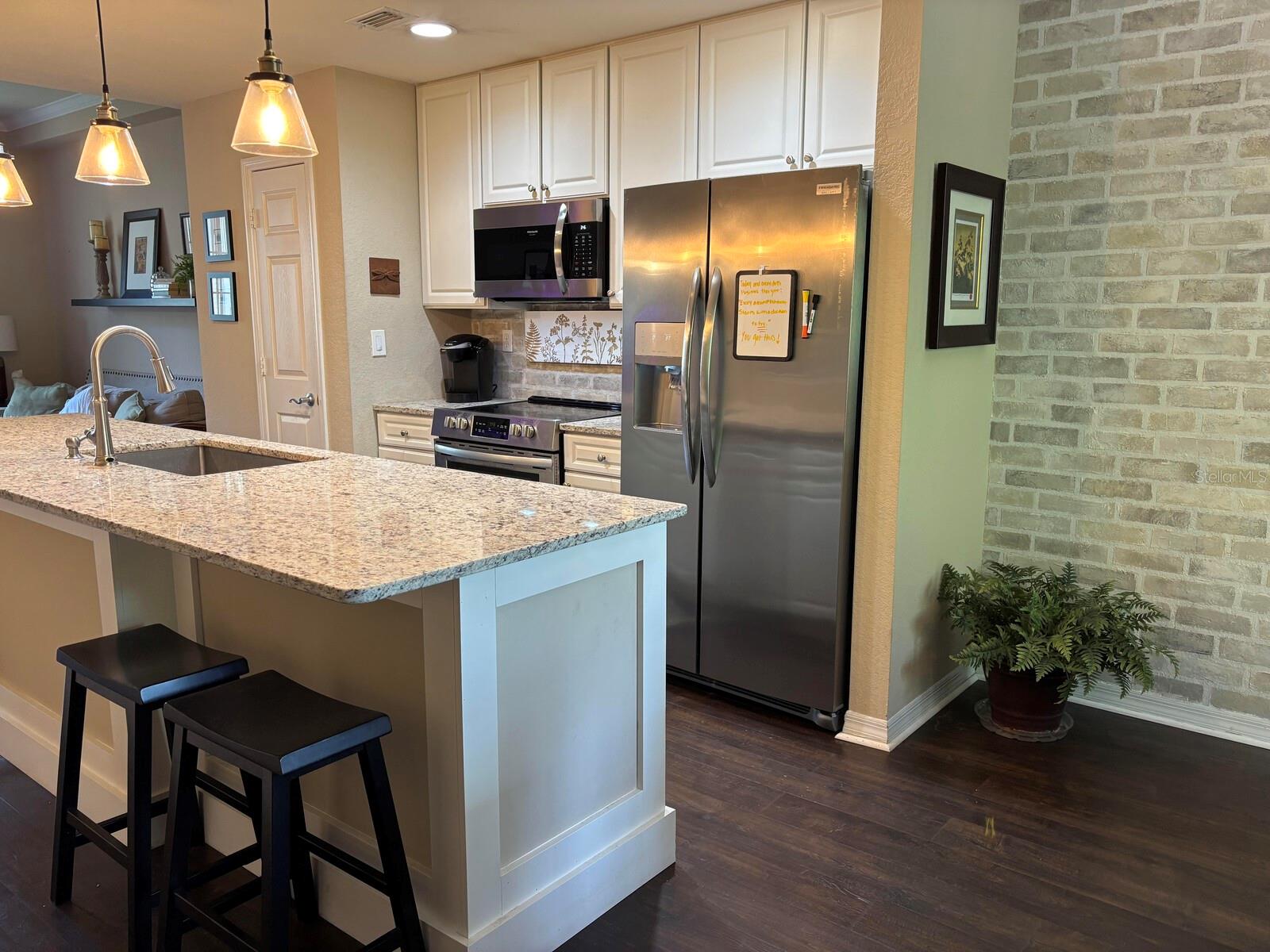 Image 47 of 77 For 9817 Meadow Field Circle 9817