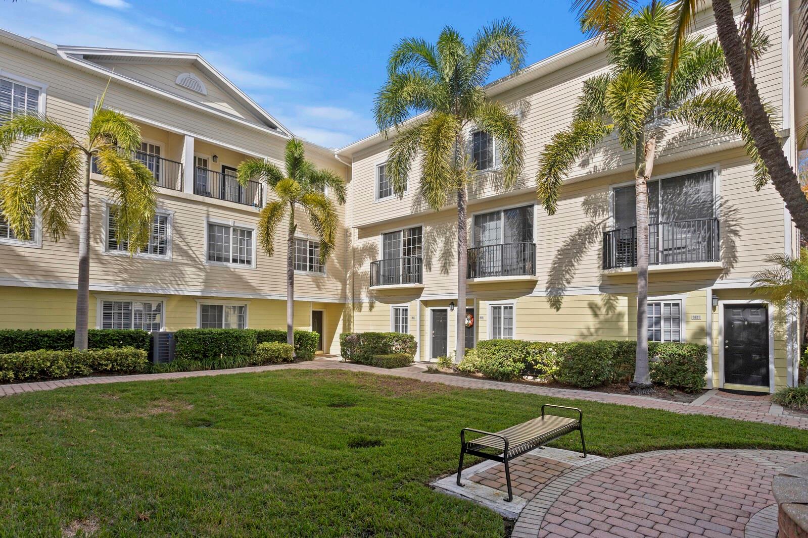 Image 5 of 77 For 9817 Meadow Field Circle 9817