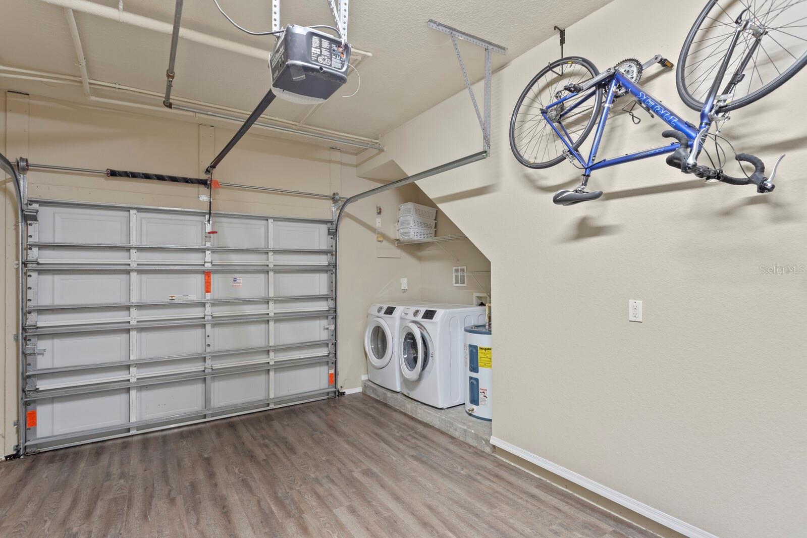 Image 74 of 77 For 9817 Meadow Field Circle 9817