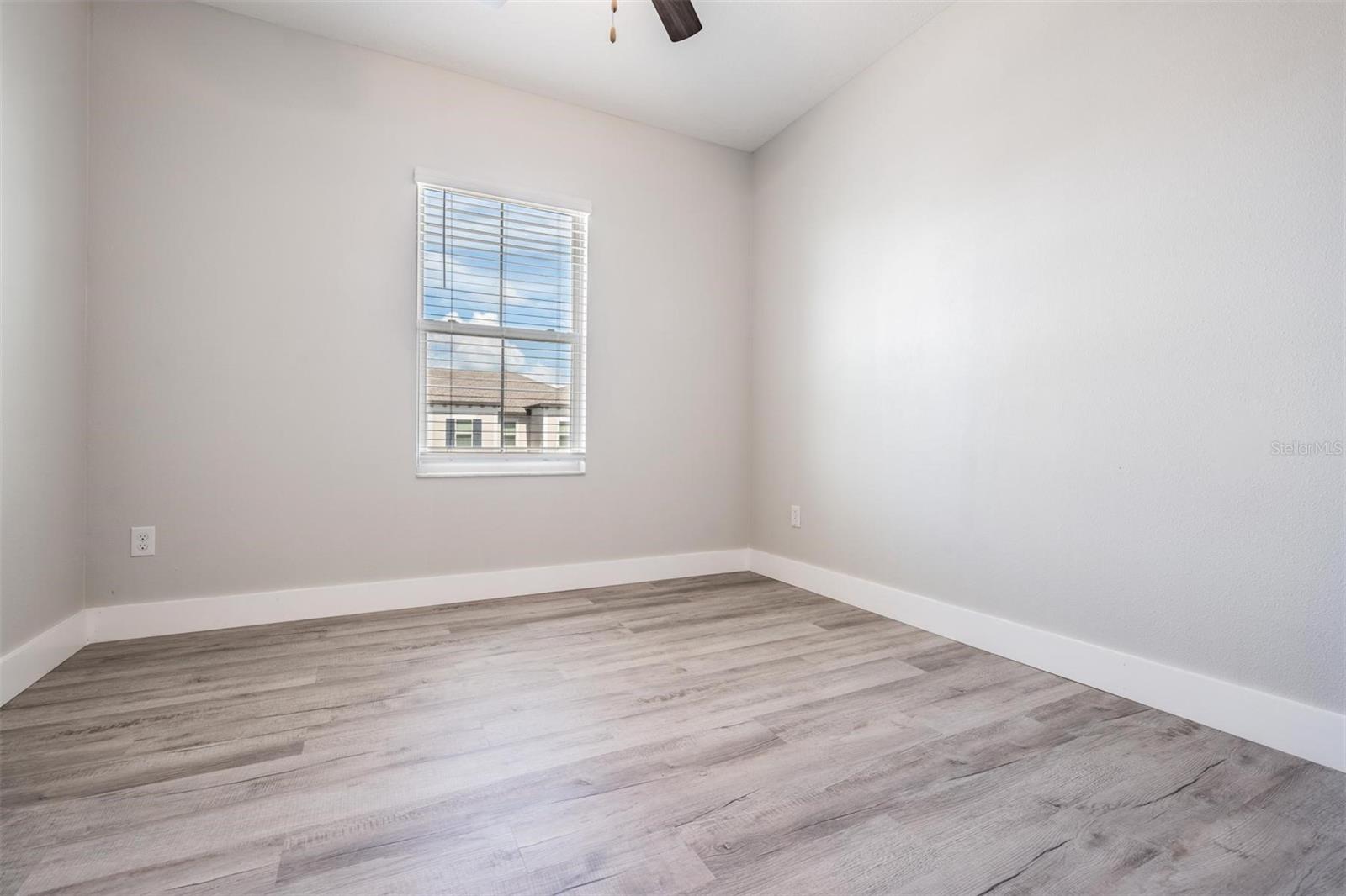 Image 10 of 59 For 8082 Rolling Shell Trail