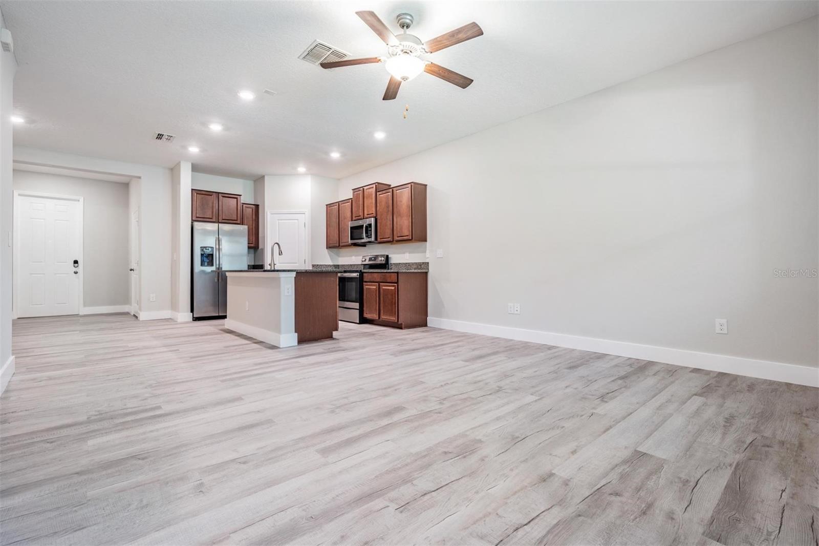 Image 21 of 59 For 8082 Rolling Shell Trail