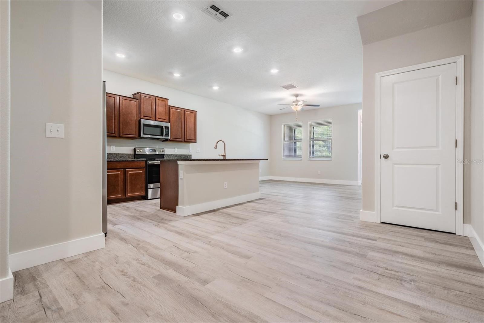 Image 30 of 59 For 8082 Rolling Shell Trail