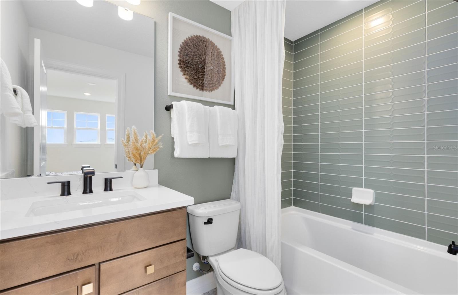 Image 15 of 30 For 9821 Autumn Ridge Avenue