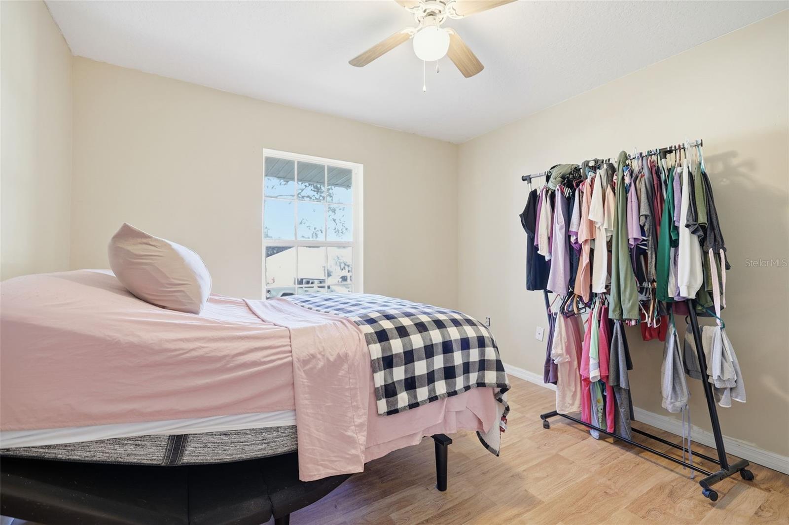 Image 12 of 25 For 4254 Worthington Place