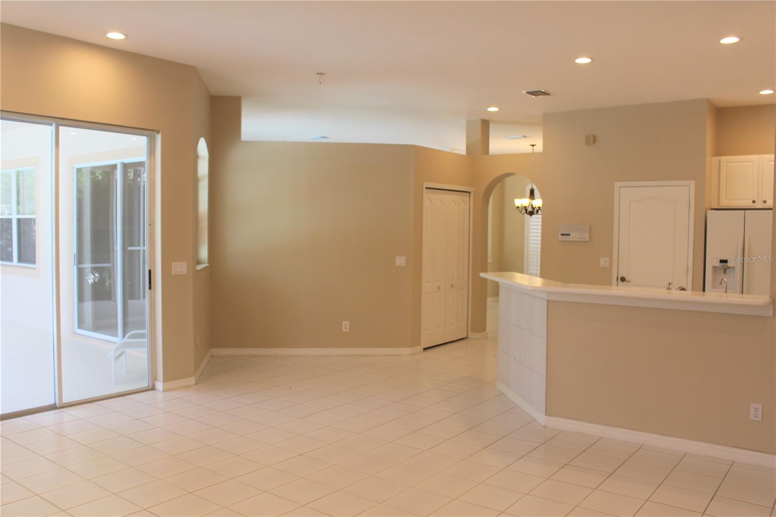 Image 21 of 50 For 3678 Pendlebury Drive