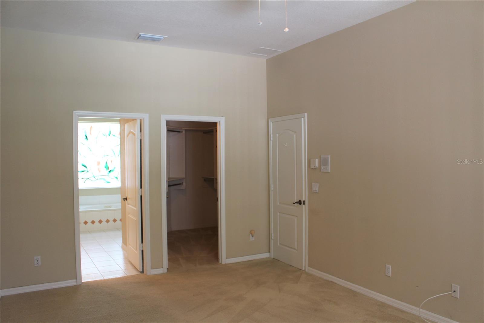 Image 33 of 50 For 3678 Pendlebury Drive