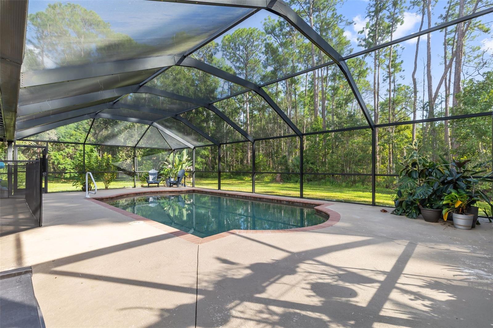 Image 49 of 59 For 28042 Lindenhurst Drive