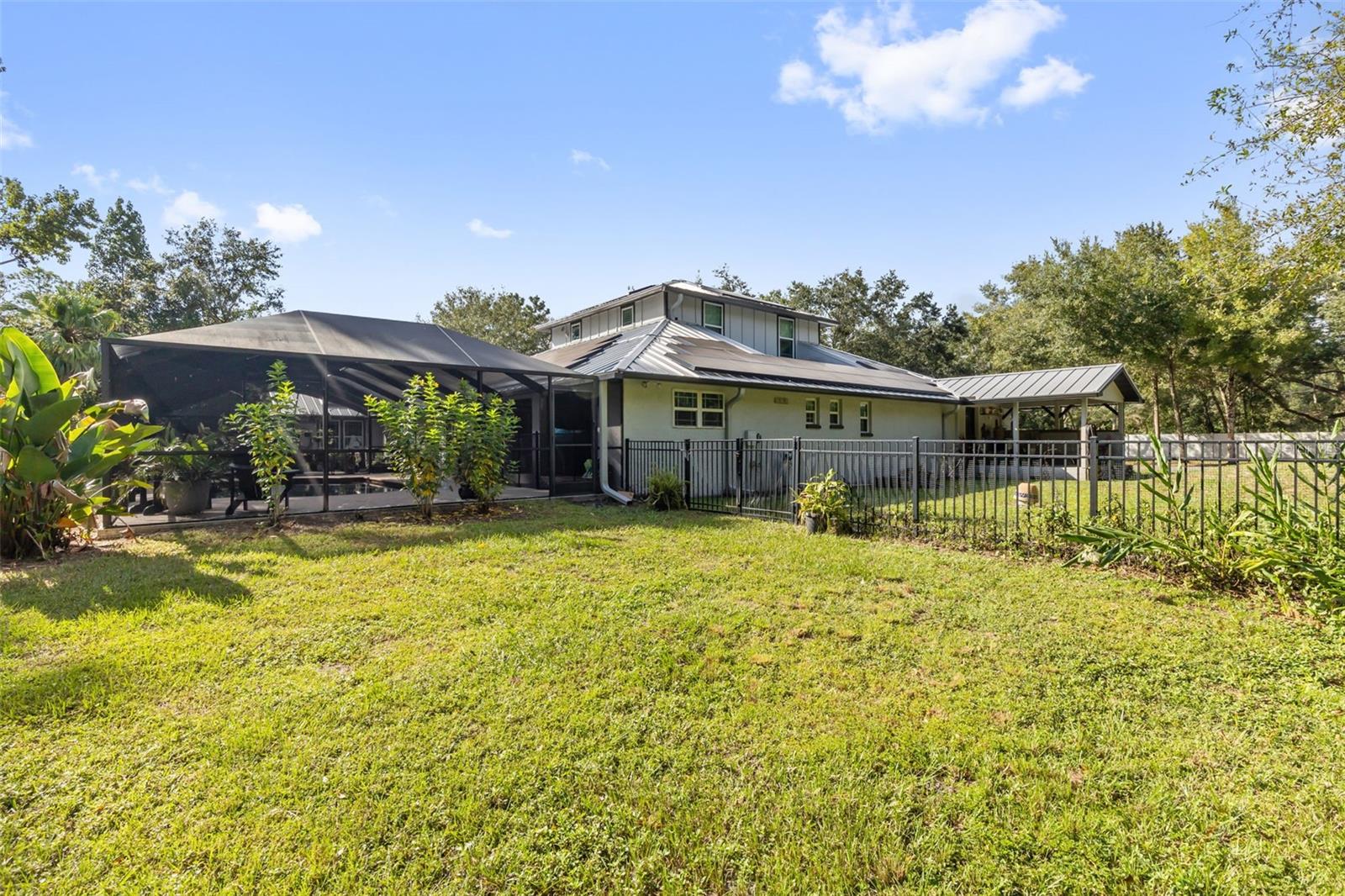 Image 52 of 59 For 28042 Lindenhurst Drive