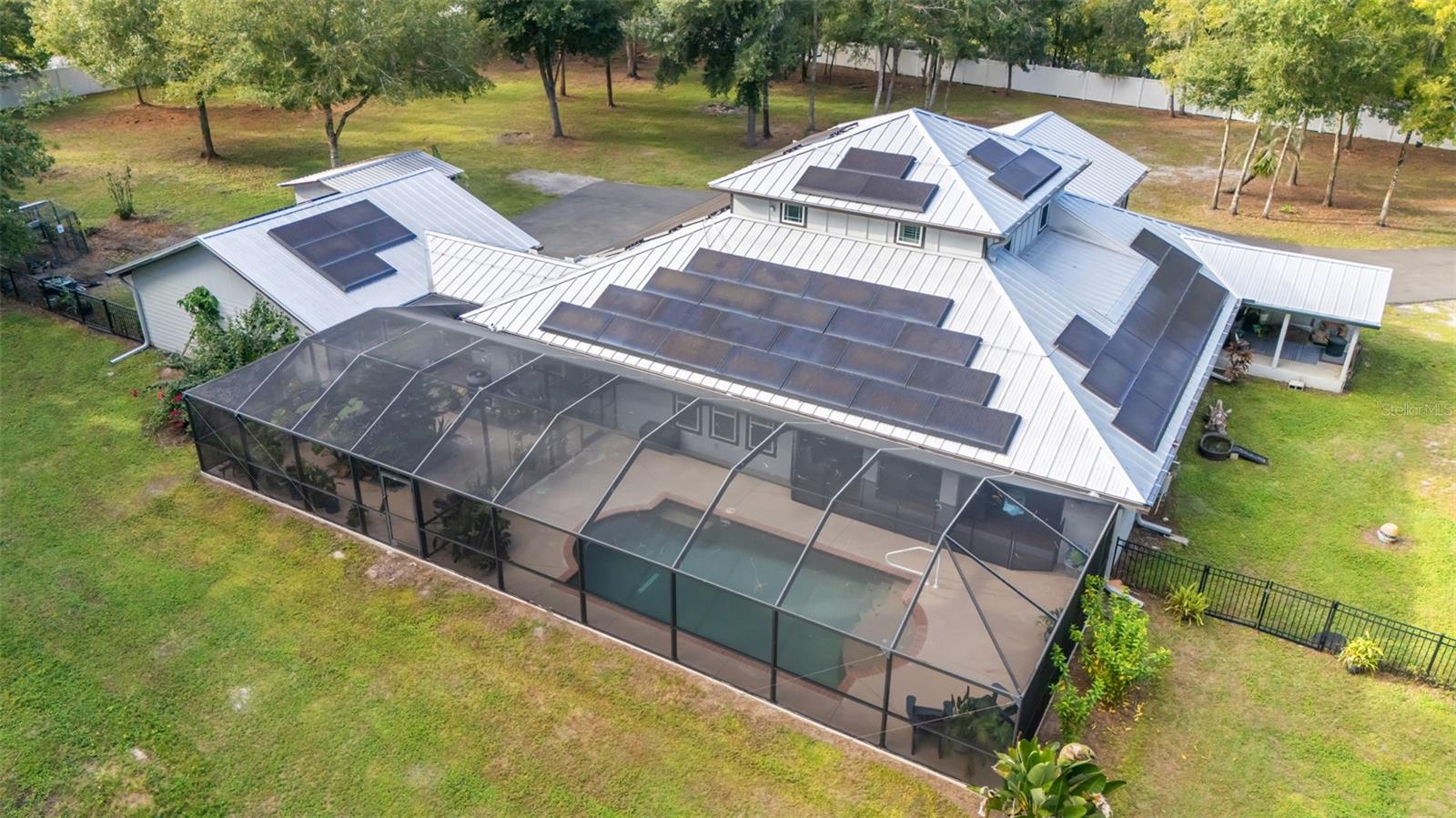 Image 55 of 59 For 28042 Lindenhurst Drive