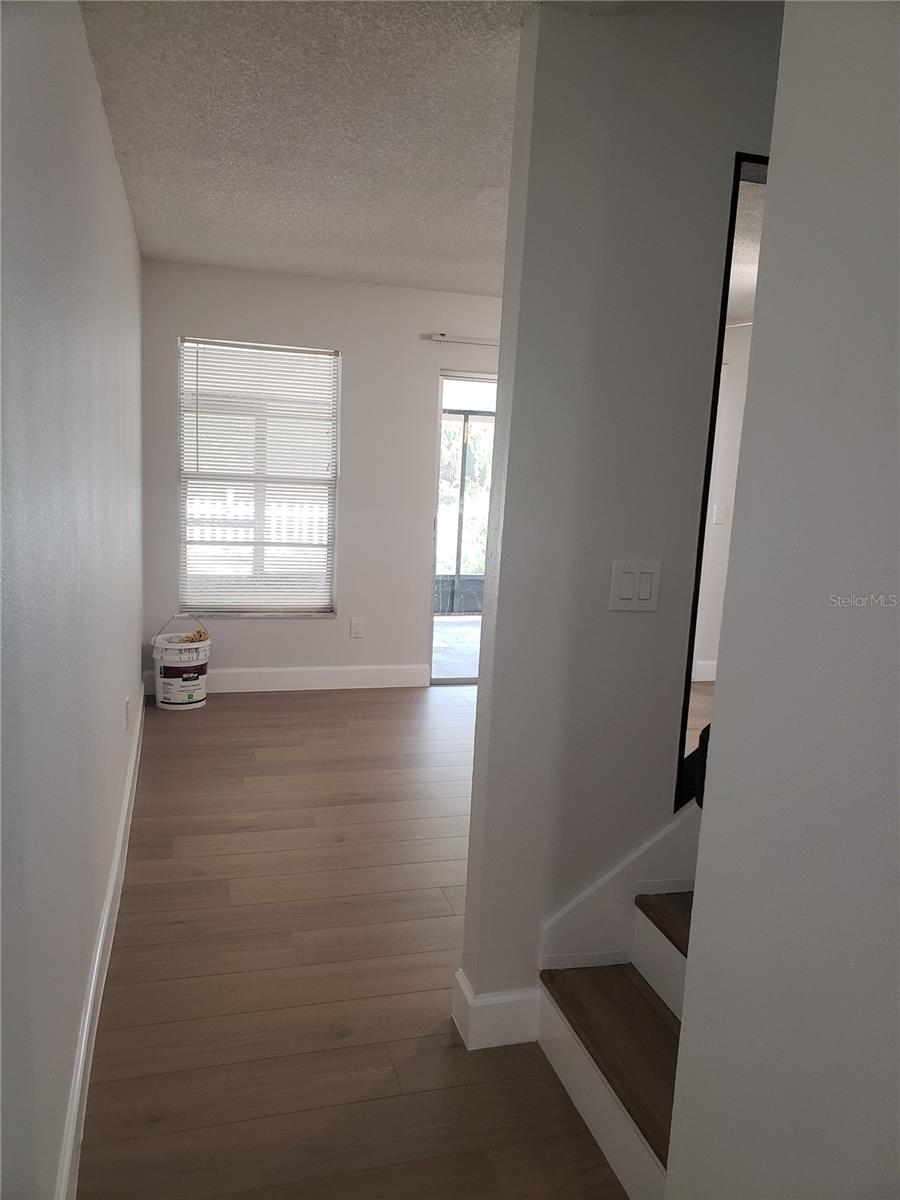 Image 10 of 24 For 14027 Village View Drive