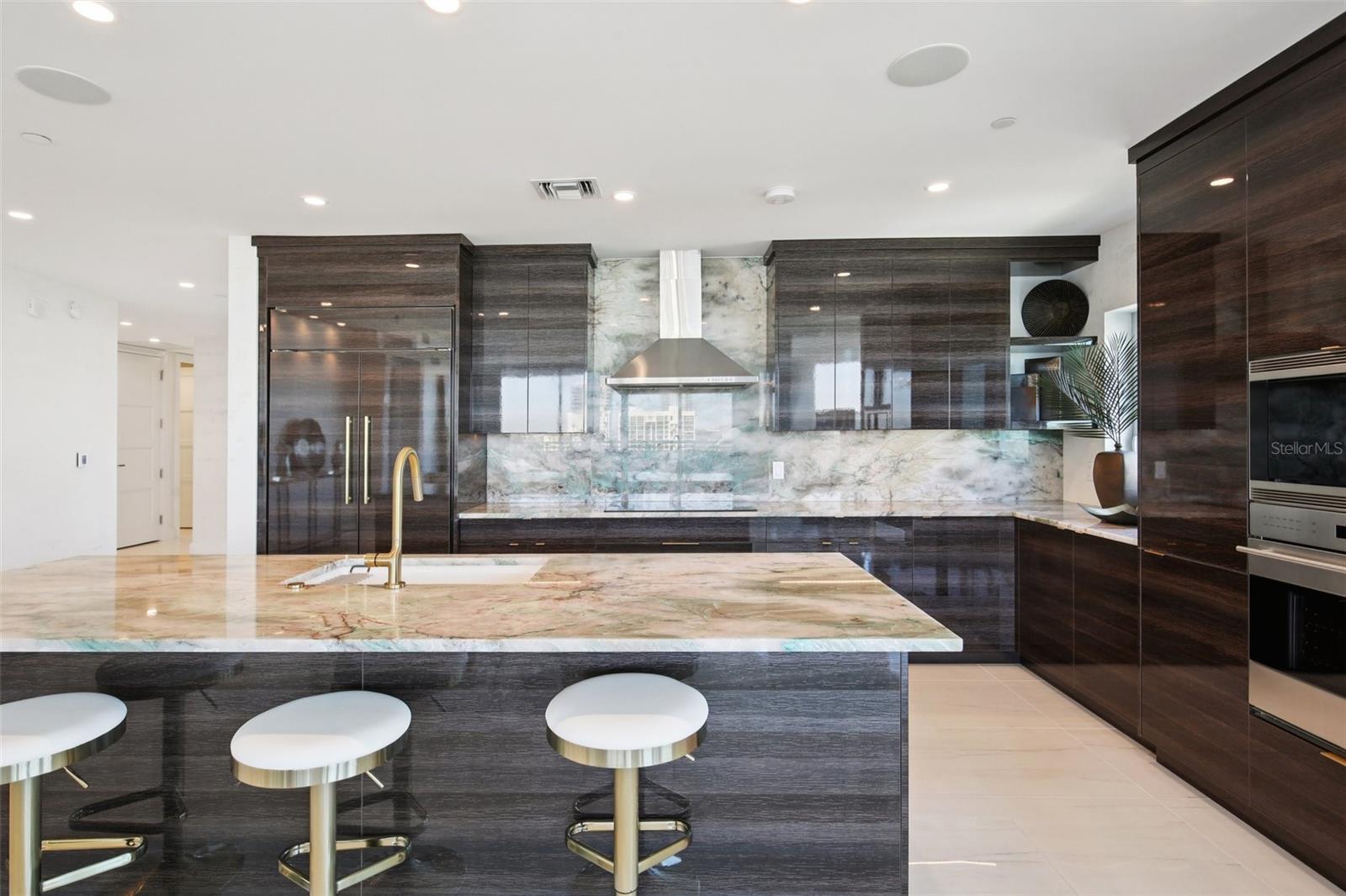 Image 10 of 98 For 3401 Bayshore Boulevard 1704