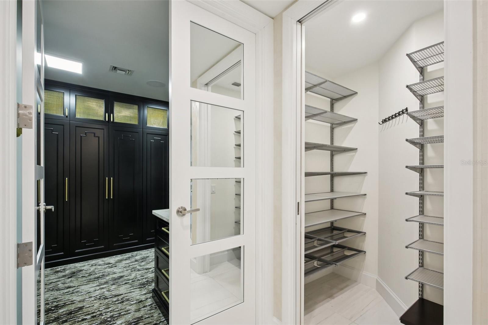 Image 32 of 98 For 3401 Bayshore Boulevard 1704