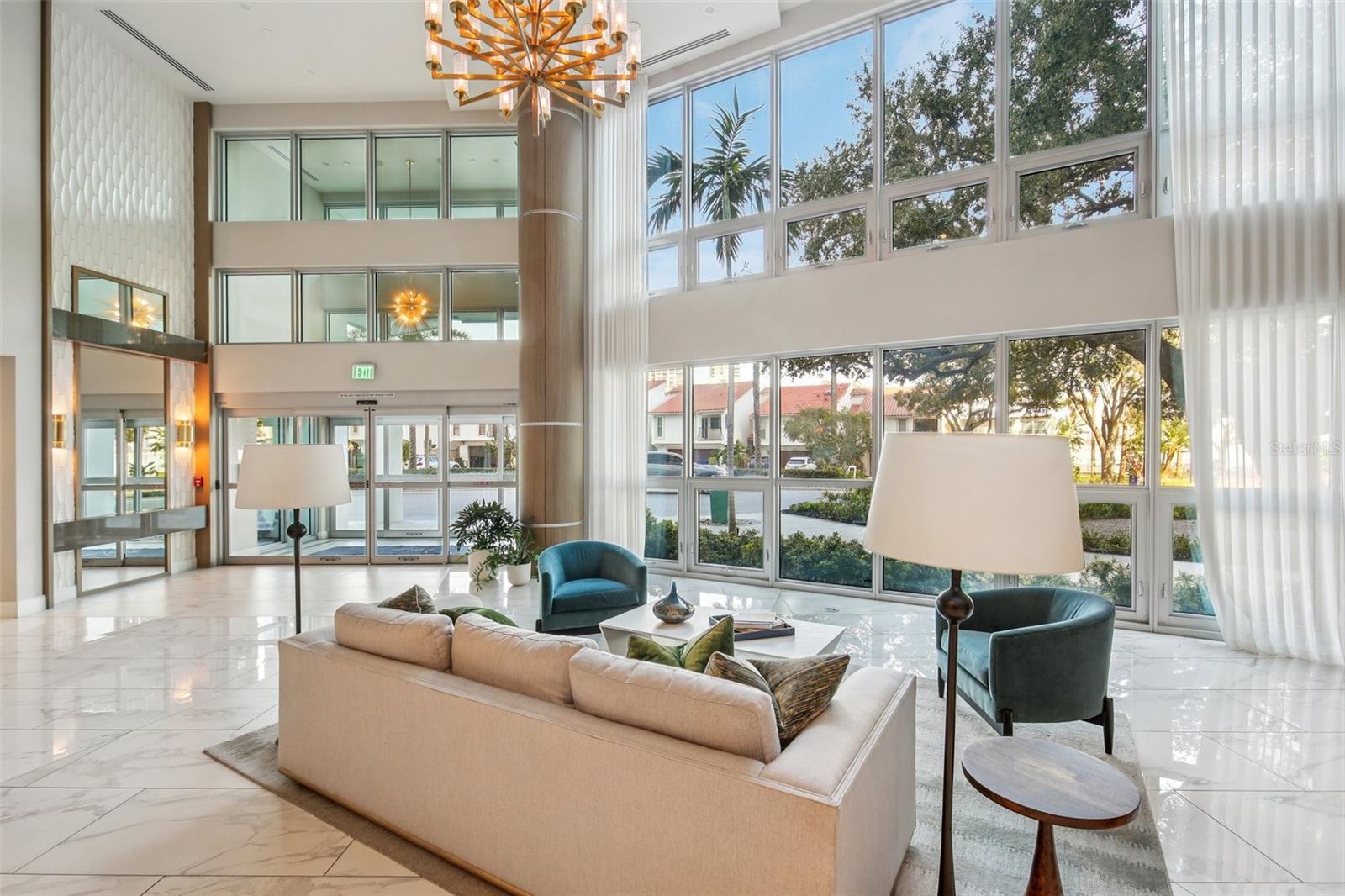 Image 66 of 98 For 3401 Bayshore Boulevard 1704