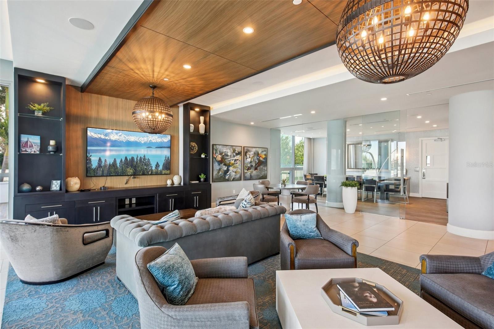 Image 69 of 98 For 3401 Bayshore Boulevard 1704