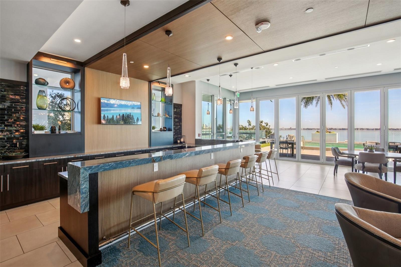 Image 73 of 98 For 3401 Bayshore Boulevard 1704