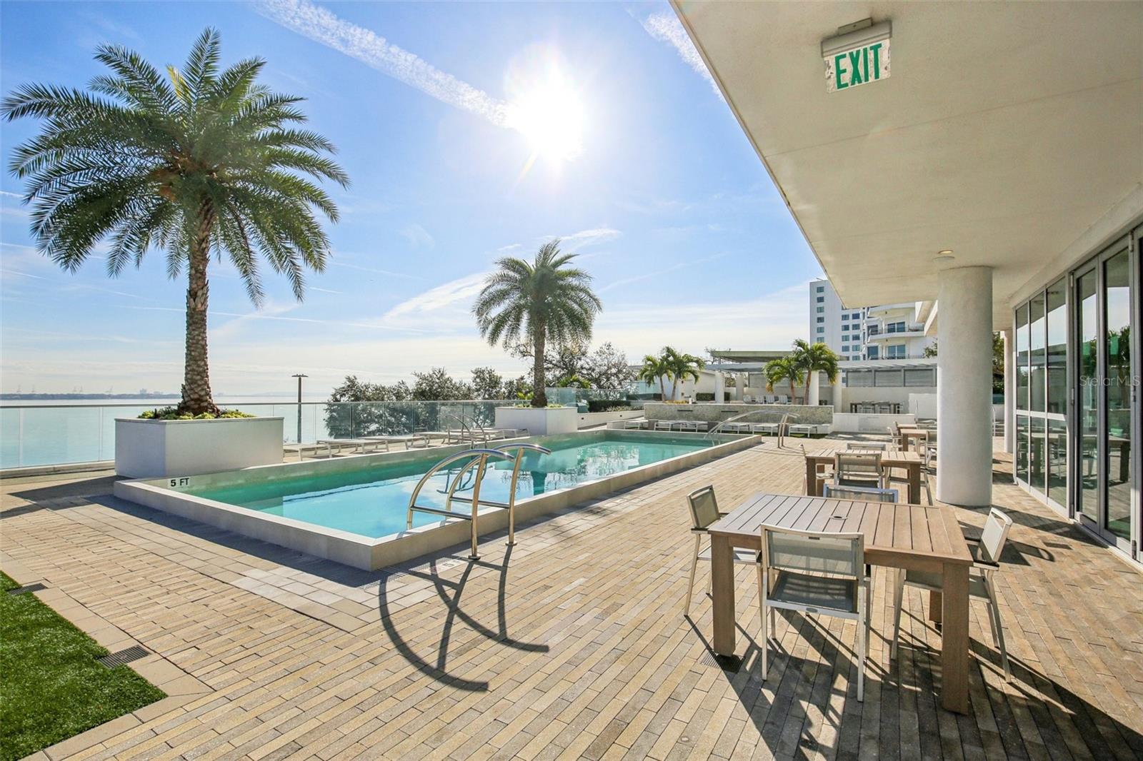 Image 85 of 98 For 3401 Bayshore Boulevard 1704