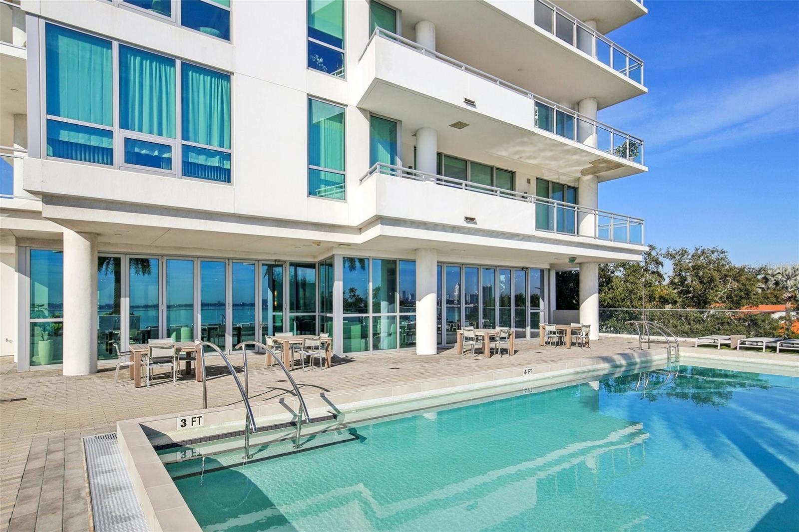 Image 88 of 98 For 3401 Bayshore Boulevard 1704