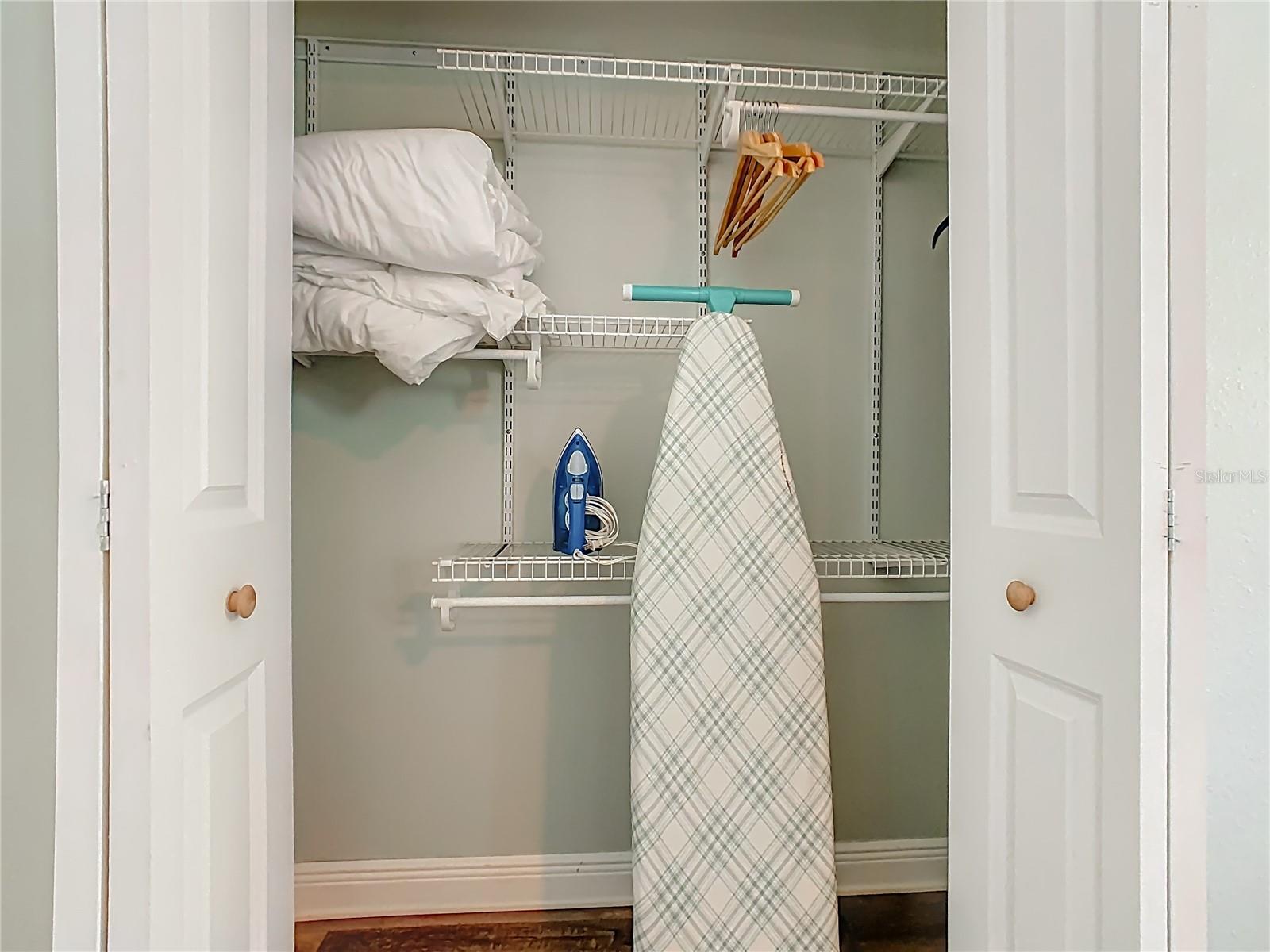 Image 32 of 42 For 4016 Kimpton Place