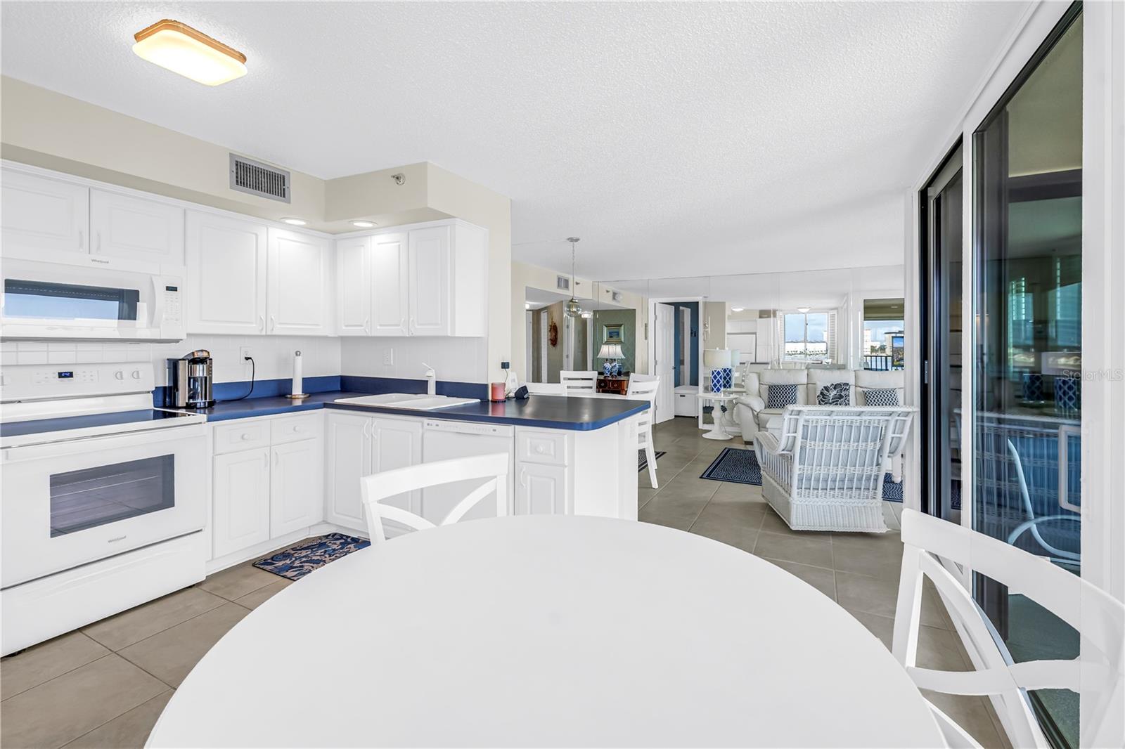 Image 13 of 42 For 6322 Palma Del Mar Boulevard S 706