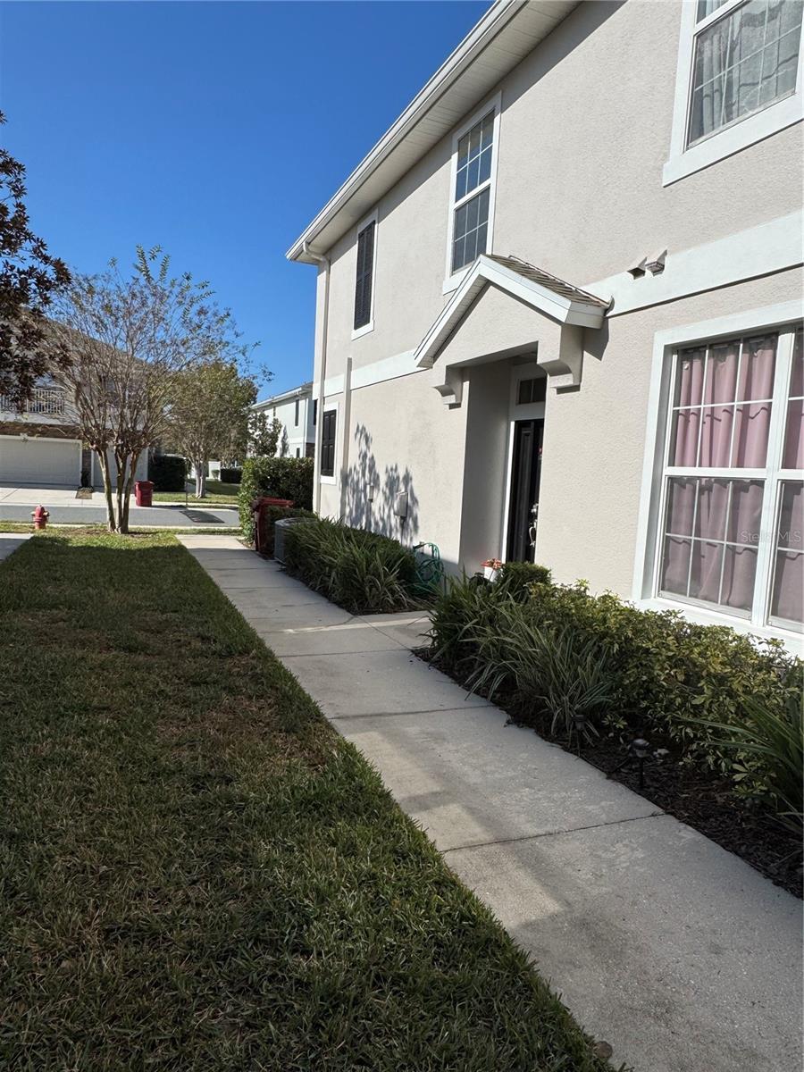 Image 8 of 65 For 2318 Tanbark Ridge Place 2318