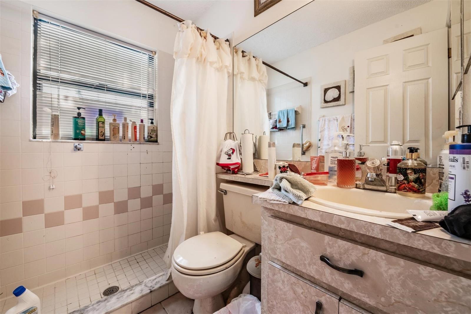 Image 22 of 37 For 2050 Telogia Court