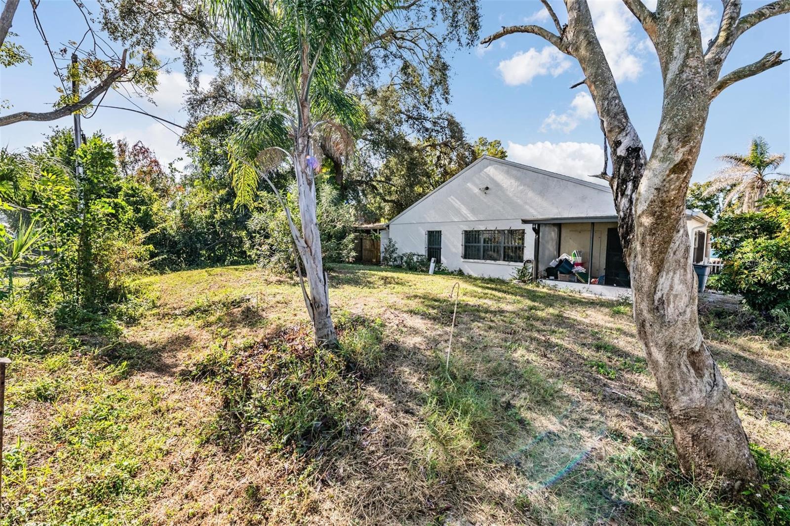 Image 27 of 37 For 2050 Telogia Court