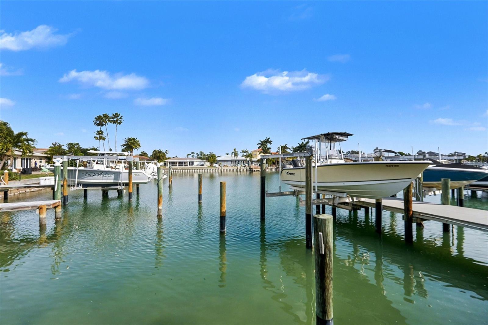 Image 16 of 17 For 12055 3rd Street E 101