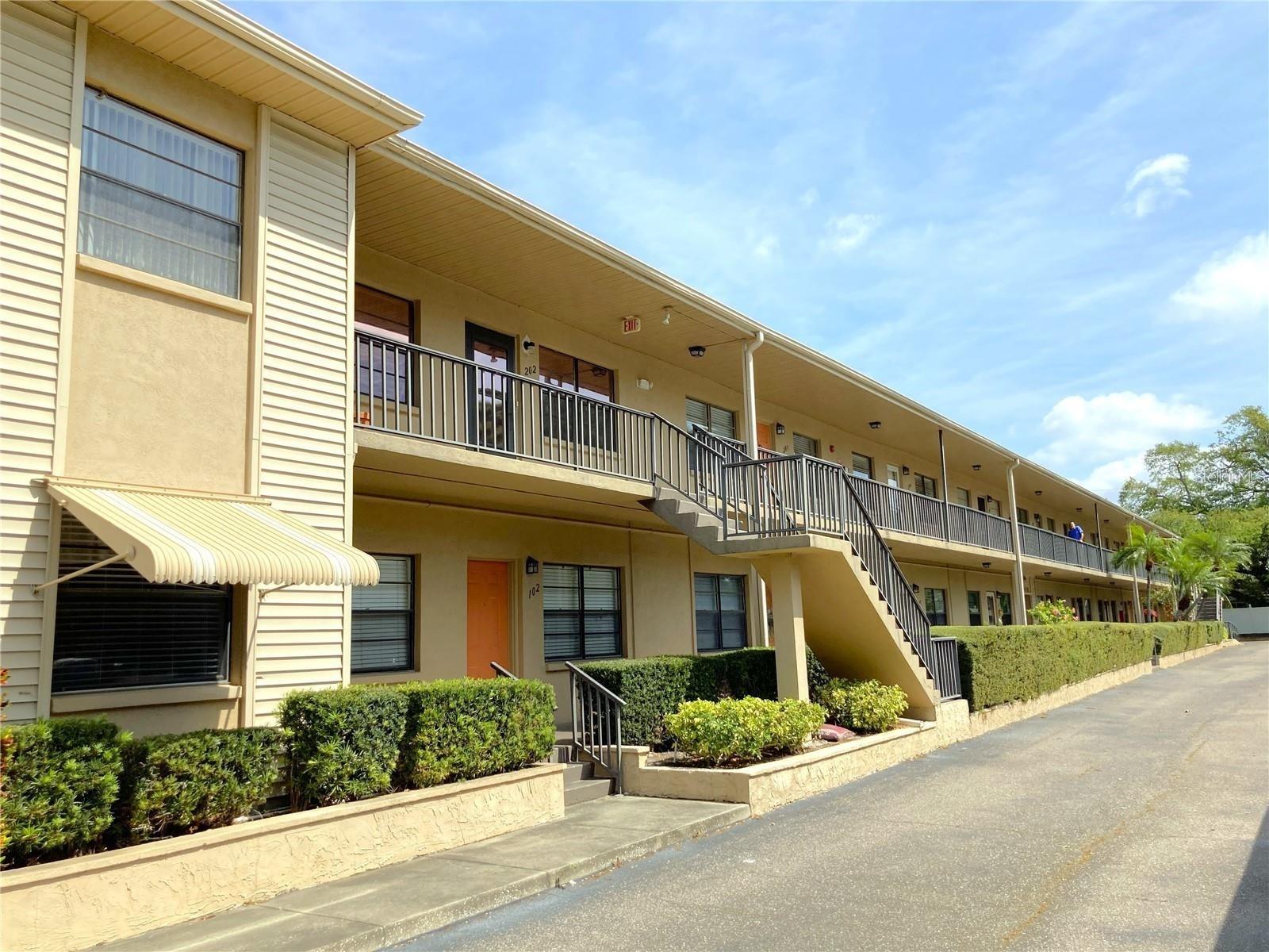 Image 30 of 51 For 5925 Terrace Park Drive N 209