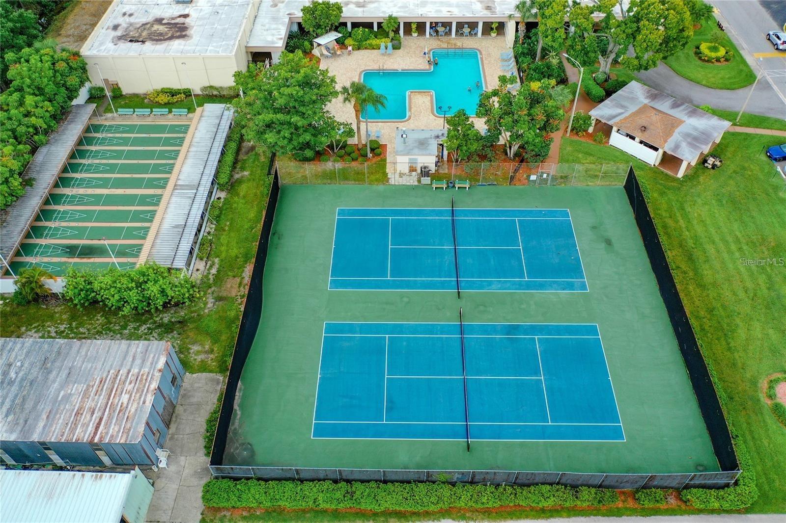 Image 36 of 51 For 5925 Terrace Park Drive N 209