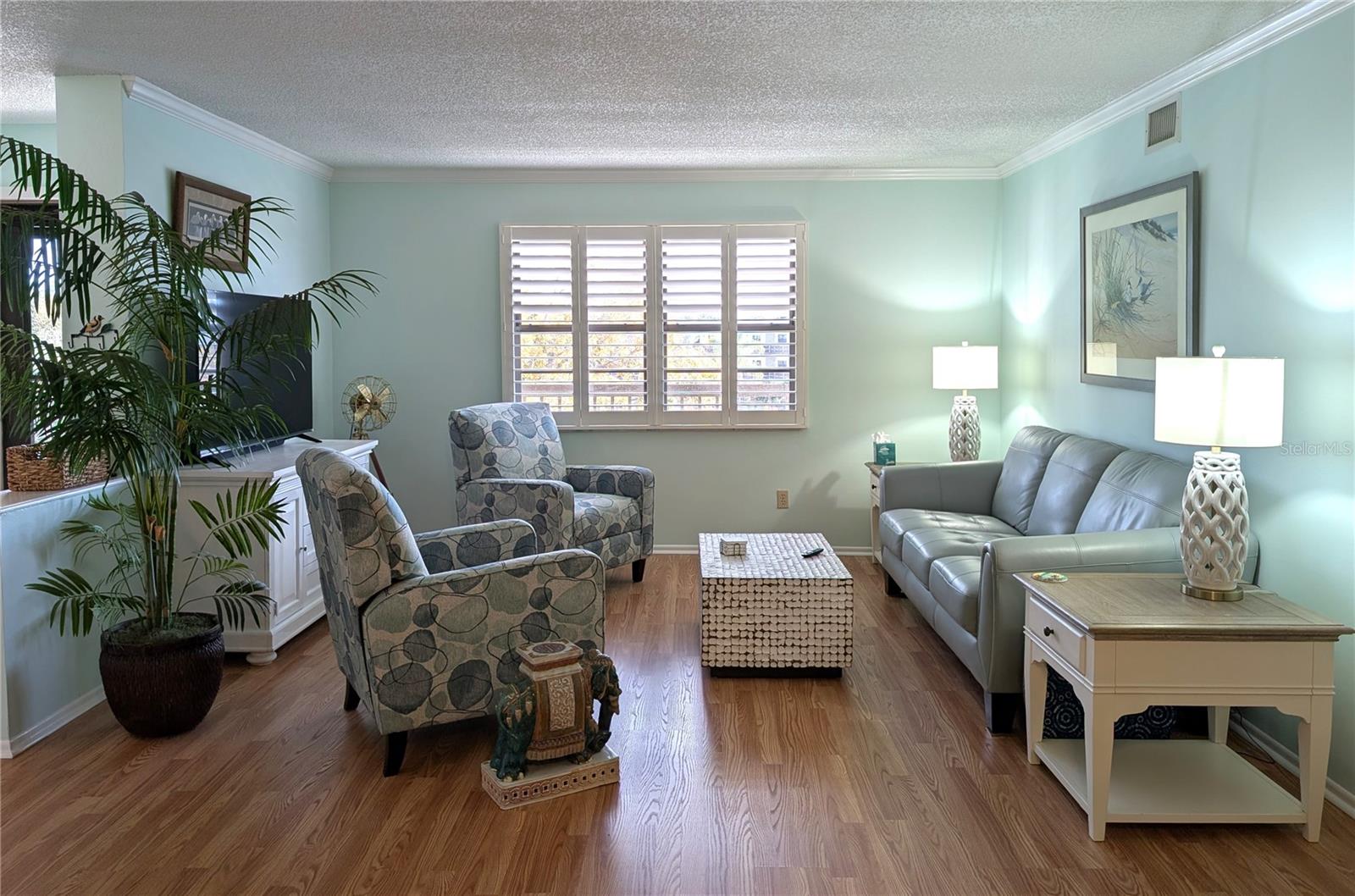 Image 11 of 45 For 8198 Terrace Garden Drive N 409