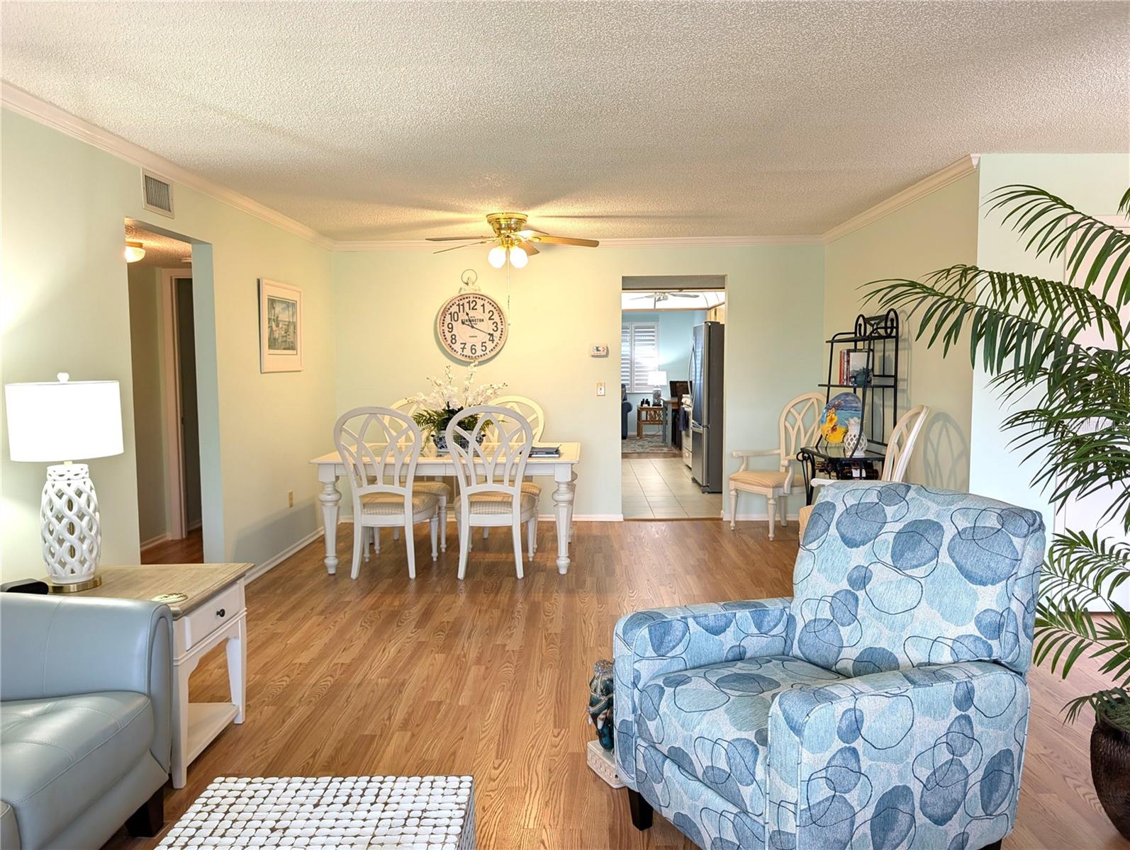 Image 13 of 45 For 8198 Terrace Garden Drive N 409