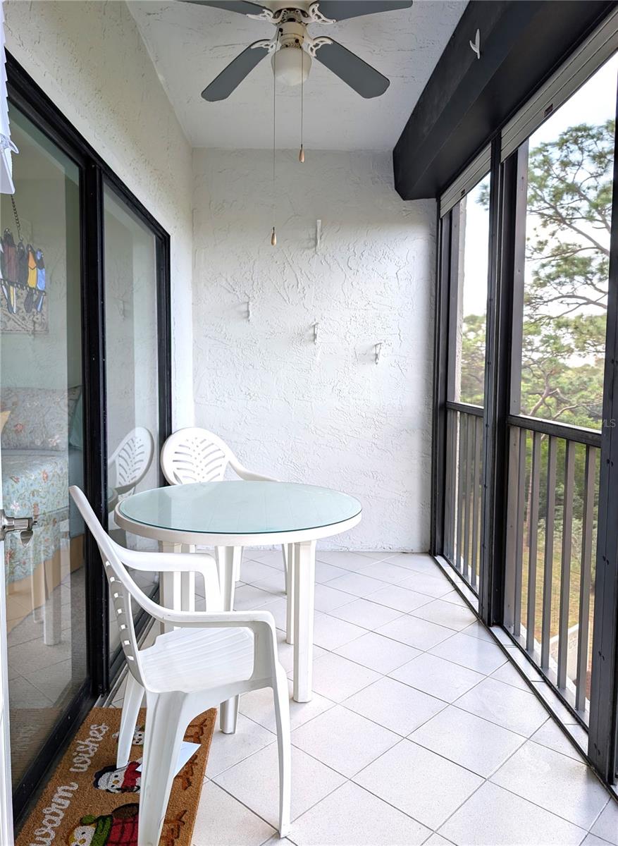 Image 22 of 45 For 8198 Terrace Garden Drive N 409