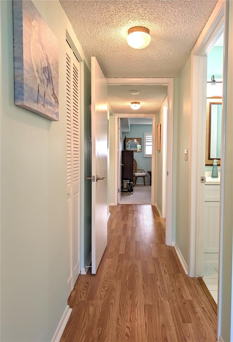 Image 33 of 45 For 8198 Terrace Garden Drive N 409