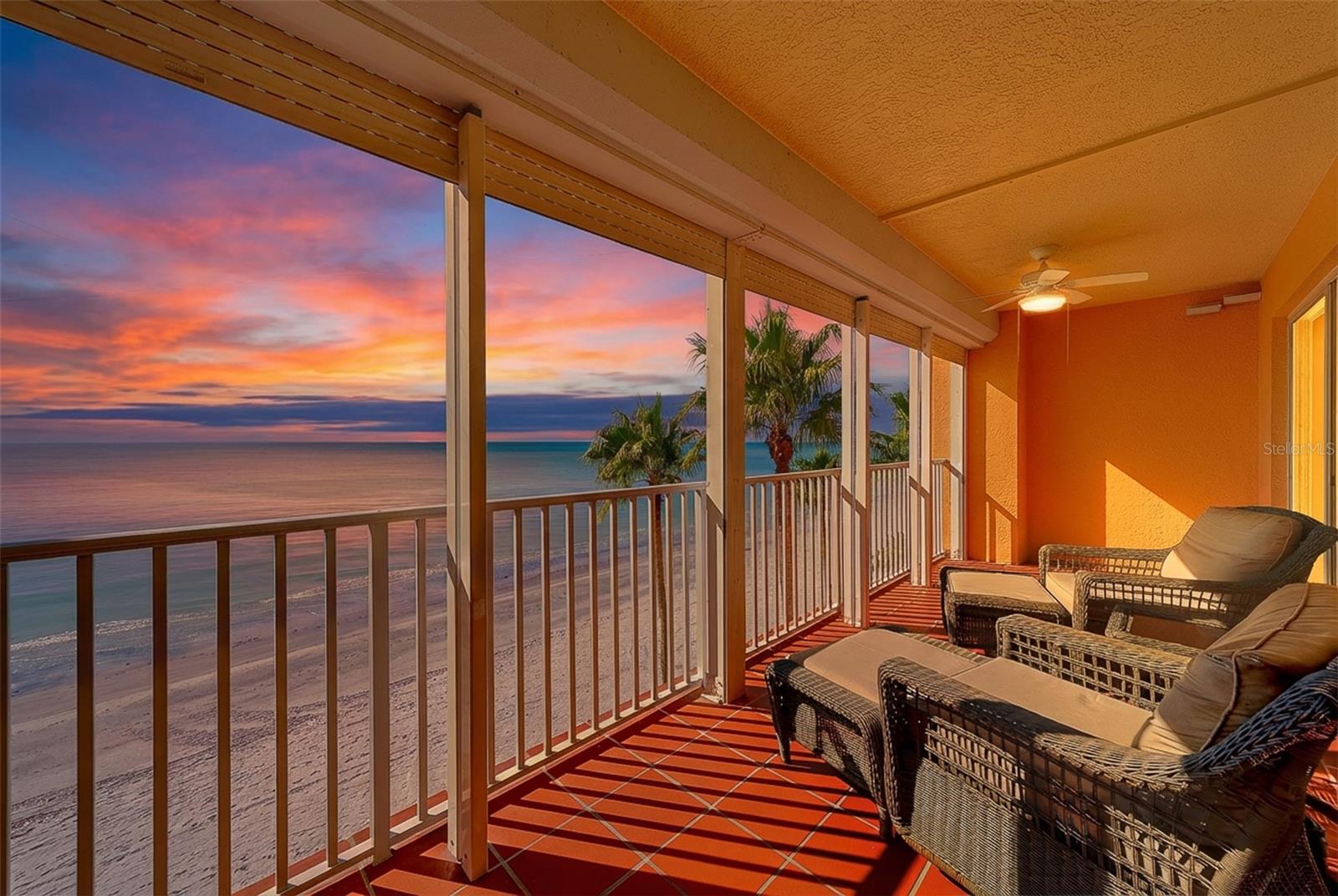 Image 48 of 51 For 16450 Gulf Boulevard 565