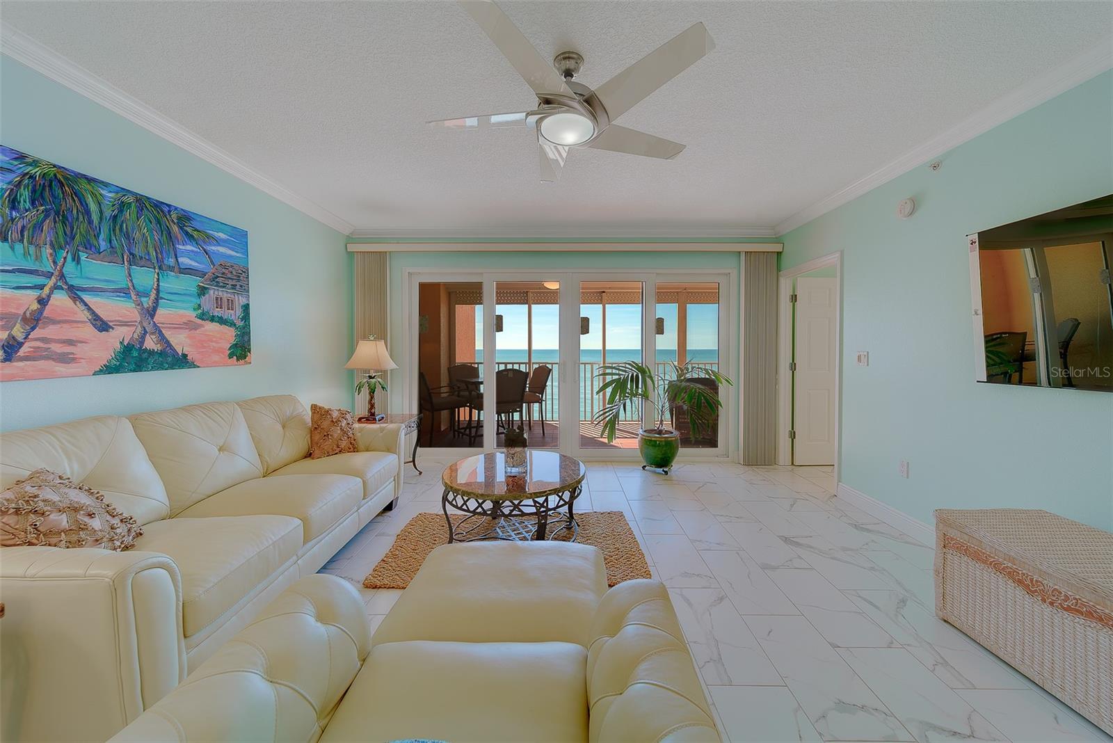 Image 6 of 51 For 16450 Gulf Boulevard 565