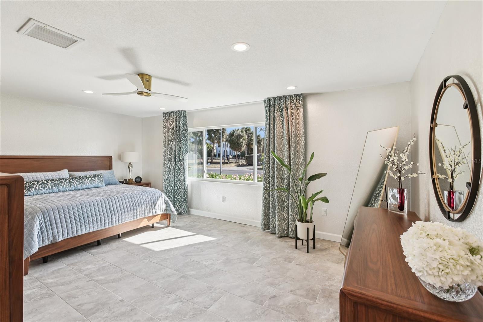 Image 22 of 64 For 213 Obrien Street