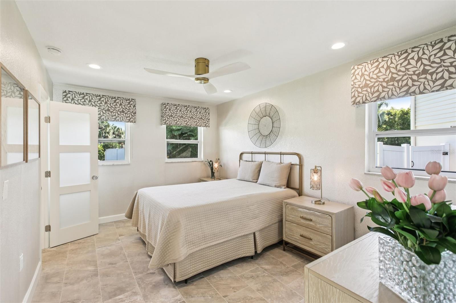 Image 33 of 64 For 213 Obrien Street