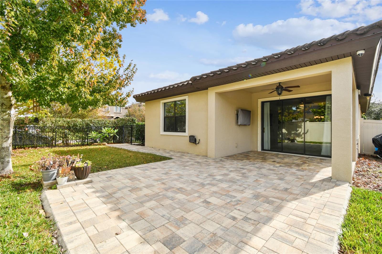 Listing photo id 20 for 12981 Burns Drive