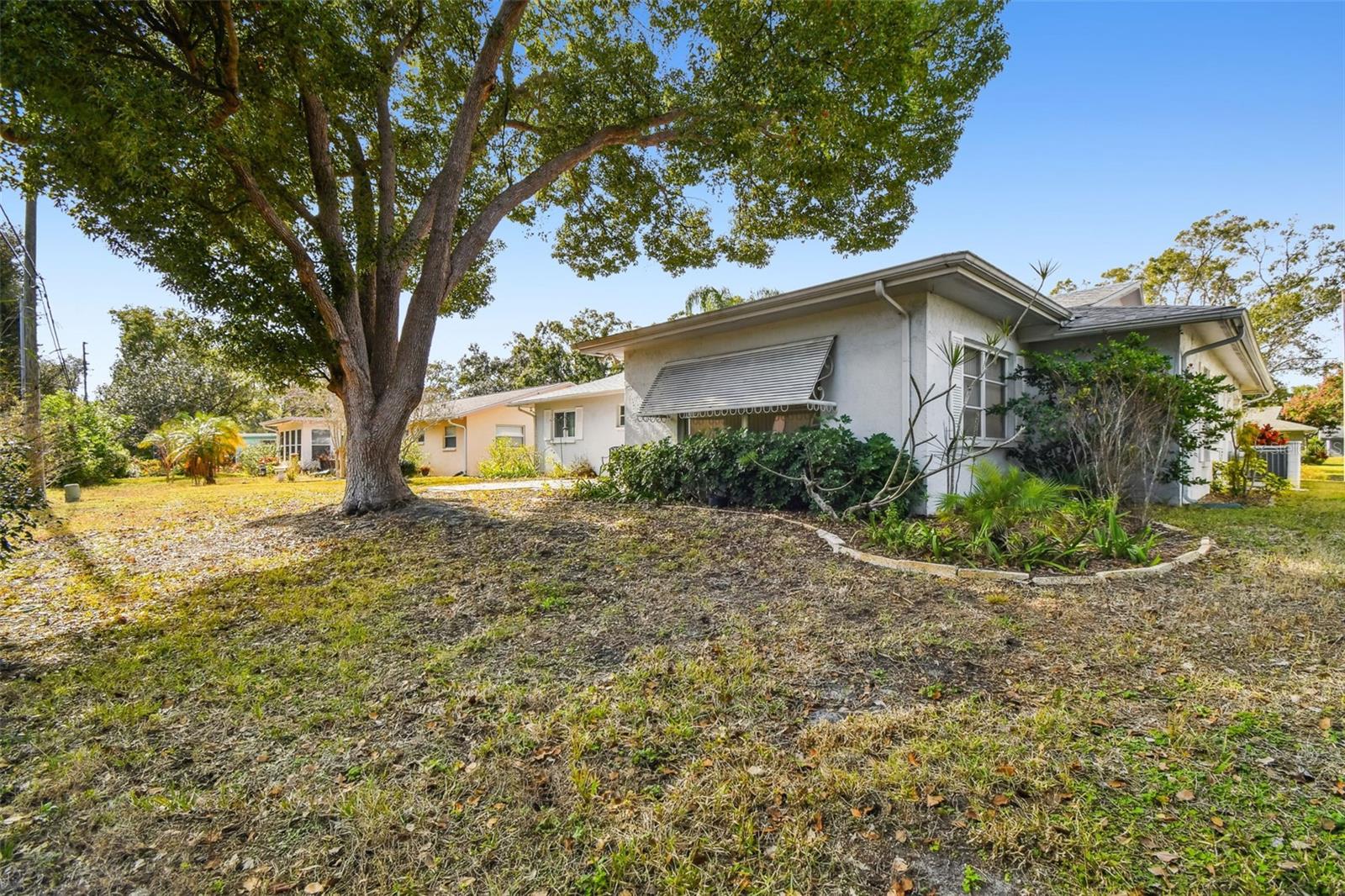 Image 29 of 85 For 2113 Malcolm Drive