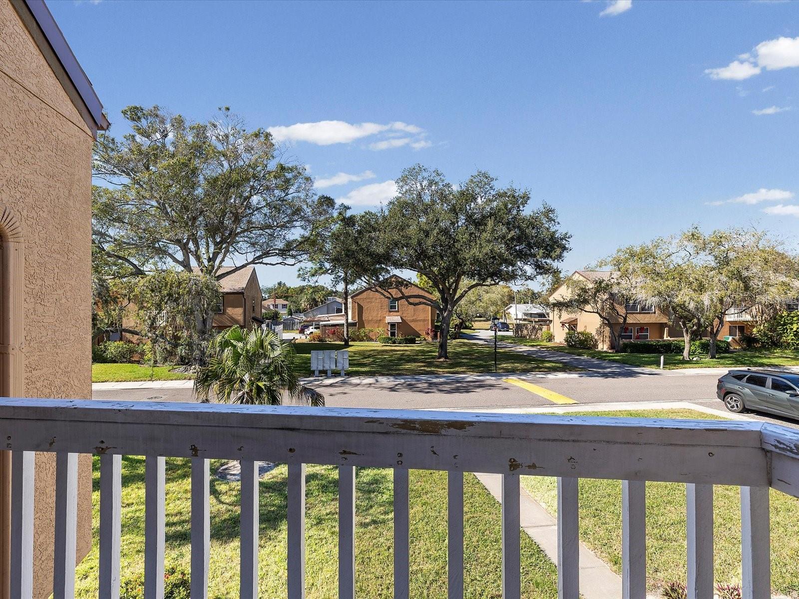 Image 30 of 49 For 1829 Clearbrooke Drive