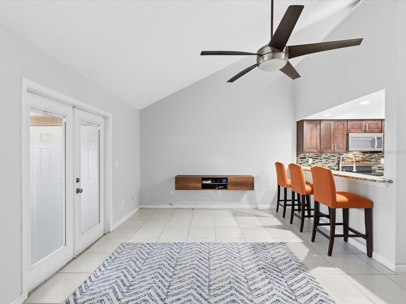 Image 9 of 49 For 1829 Clearbrooke Drive