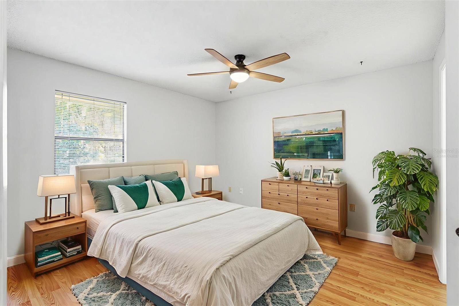 Image 19 of 66 For 3001 58th Avenue S 904