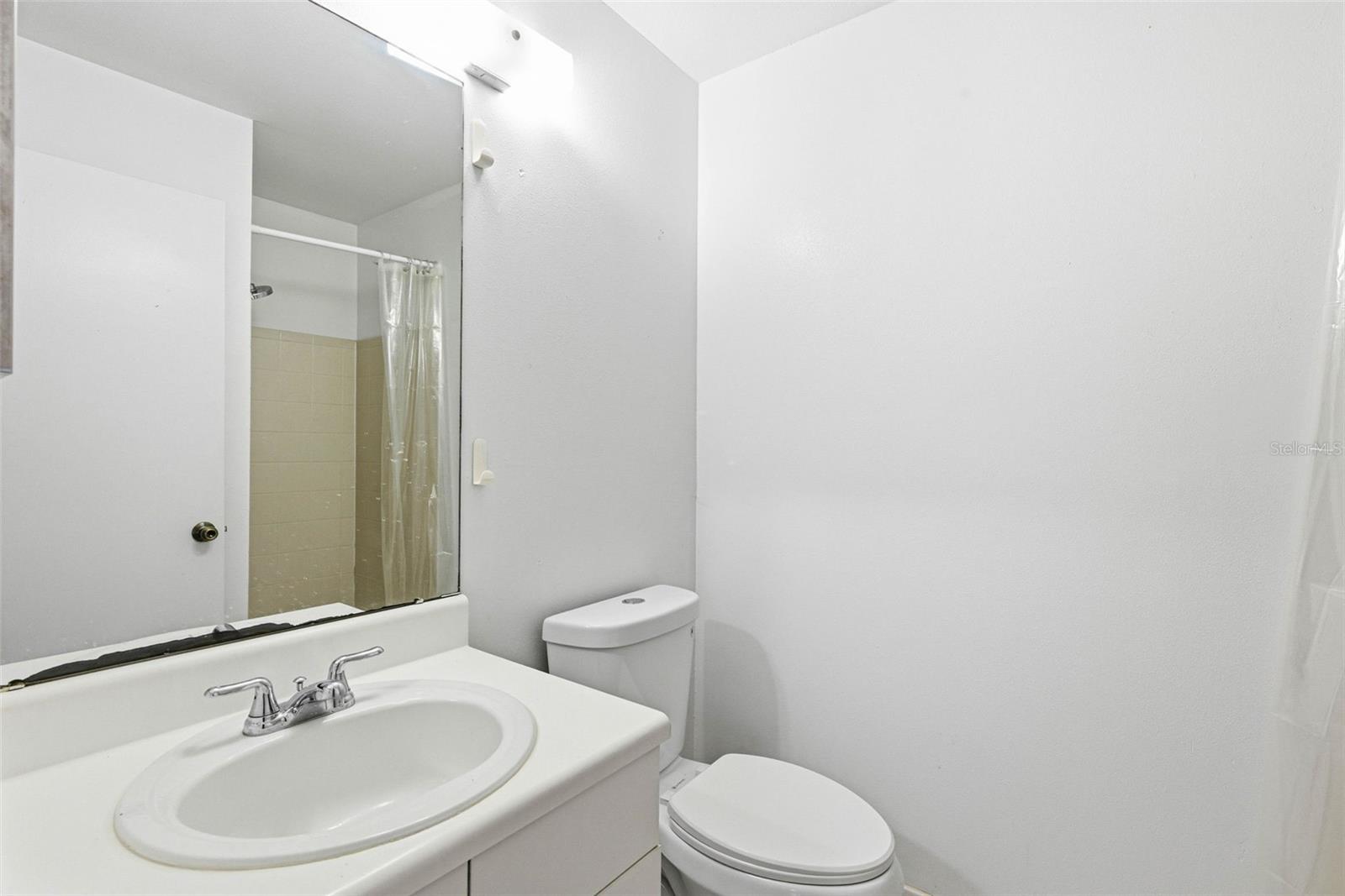 Image 24 of 66 For 3001 58th Avenue S 904