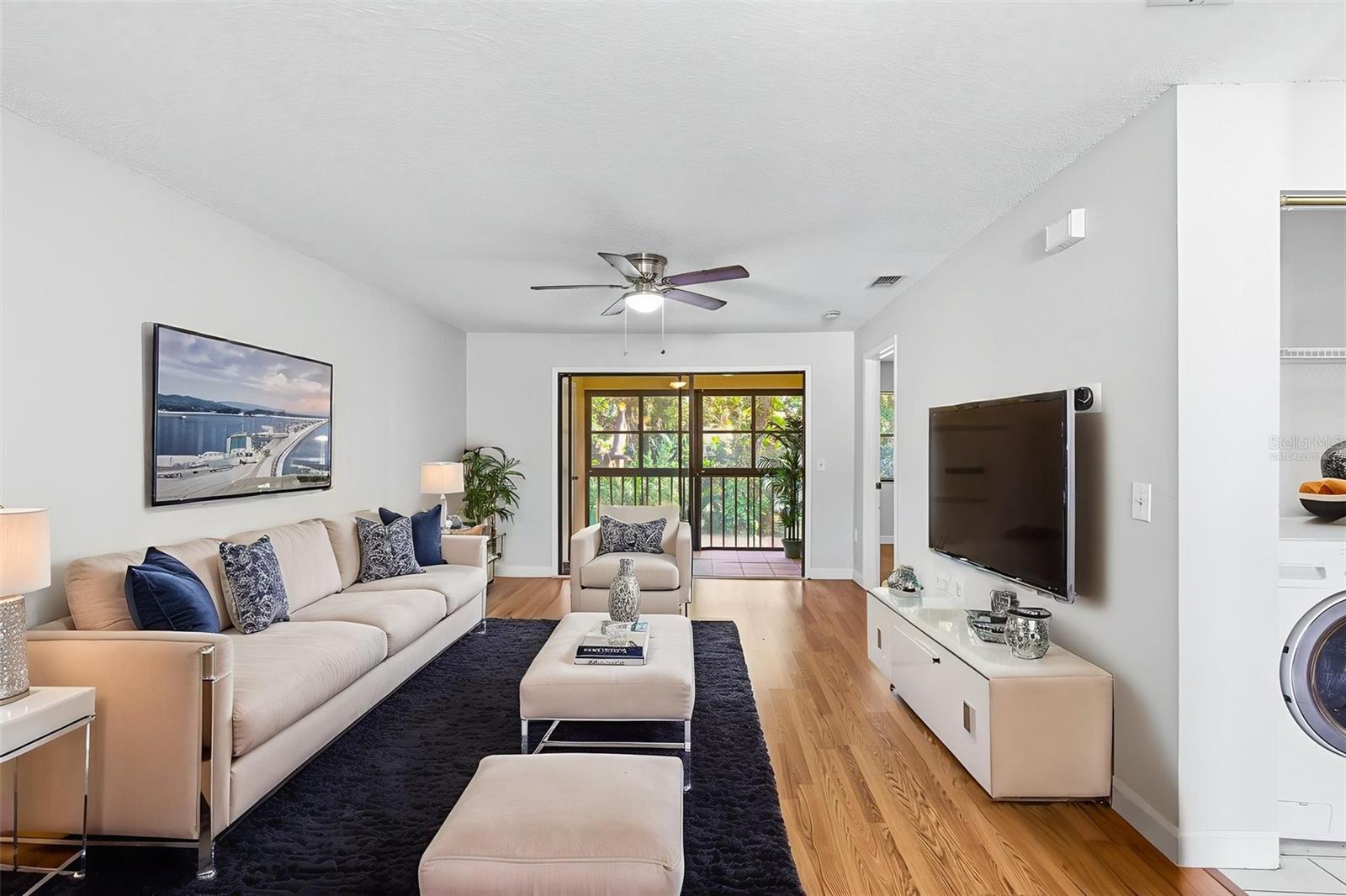 Image 5 of 66 For 3001 58th Avenue S 904